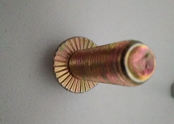 فلز های فلزی و مغز های فلزی رنگ زرد درجه 4.8 فولاد کربن DIN