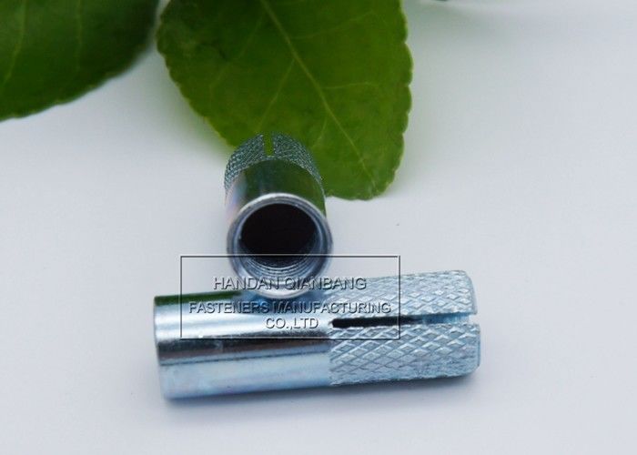 قطره M6-M20 در پیچ های بتنی 4.8 8.8 12.9 درجه با رنگ سفید / زرد / آبی رنگ روی
